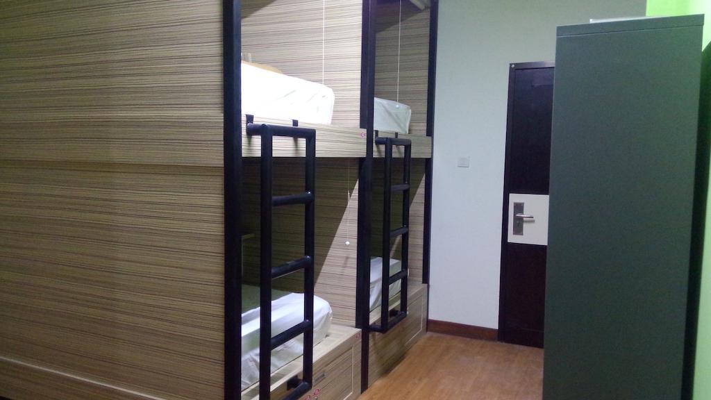 Cx Hostel Ground Zero Kuta Lombok Chambre photo